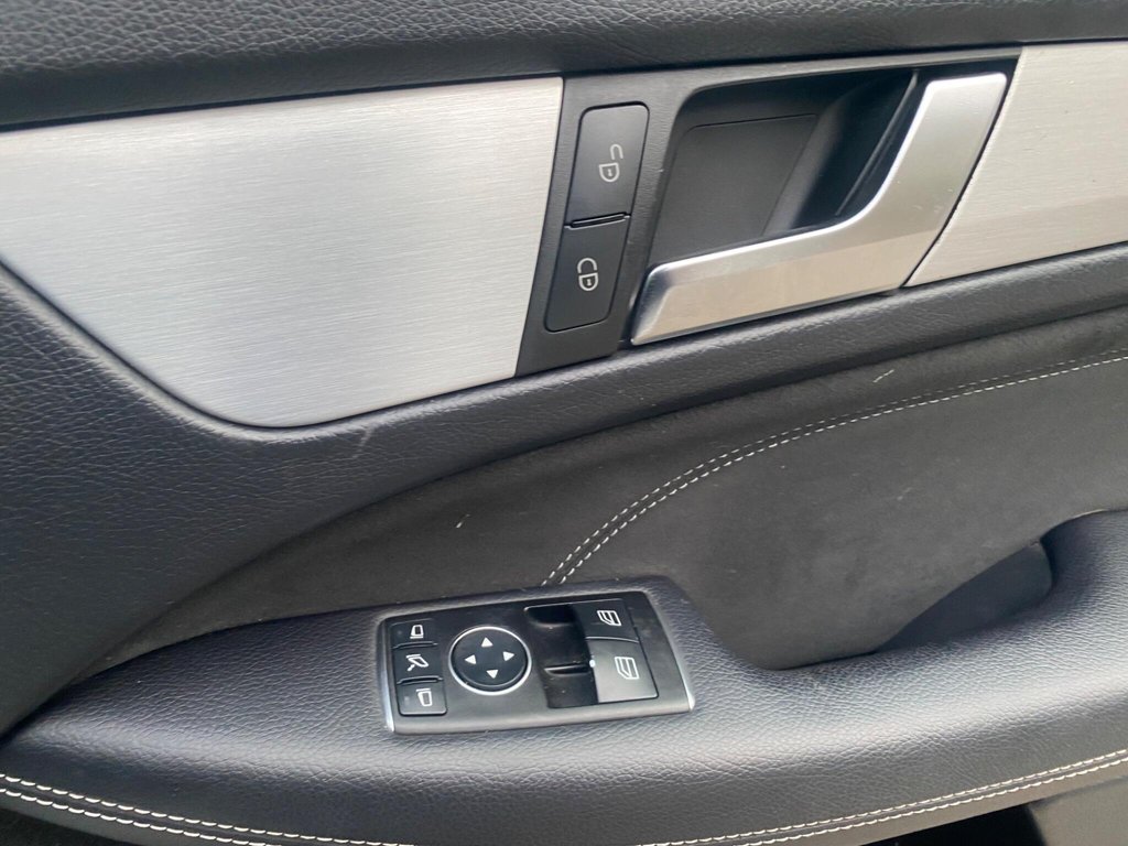 Used Mercedes-Benz C Class 2015 for sale - 76487031: Photo 40