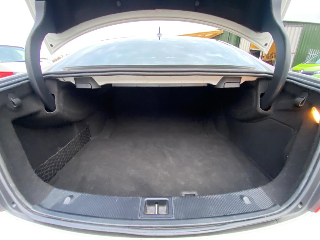 Used Mercedes-Benz C Class 2015 for sale - 76487031: Photo 46