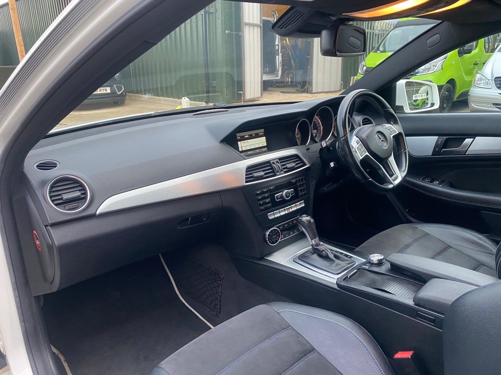 Used Mercedes-Benz C Class 2015 for sale - 76487031: Photo 50