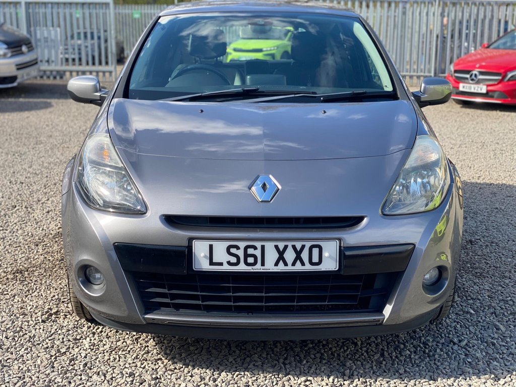 Used Renault Clio 2011 for sale - 78215830: Photo 11