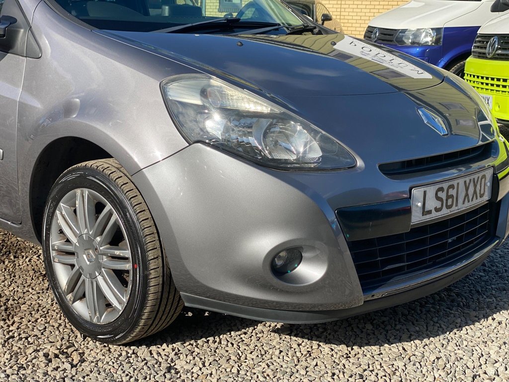 Used Renault Clio 2011 for sale - 78215830: Photo 15