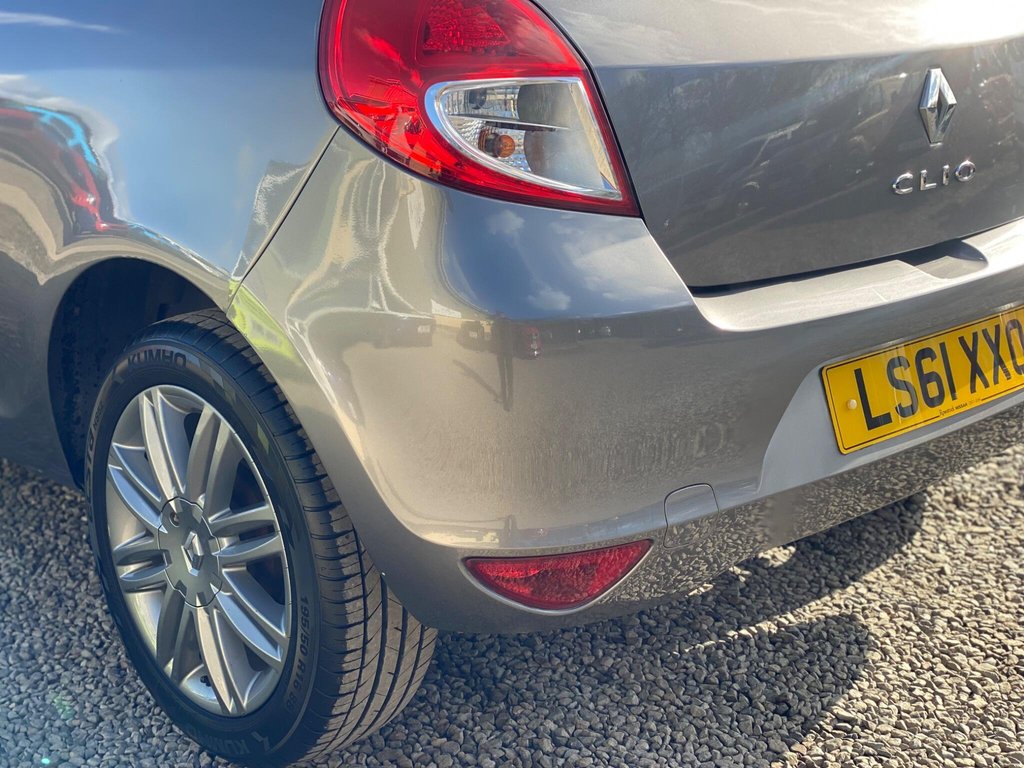 Used Renault Clio 2011 for sale - 78215830: Photo 19