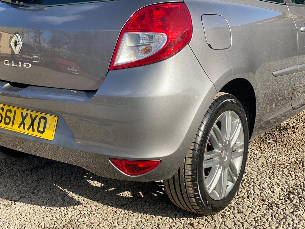 Used Renault Clio 2011 for sale - 78215830: Photo 21