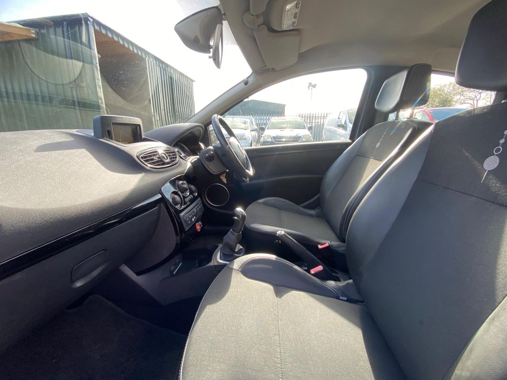 Used Renault Clio 2011 for sale - 78215830: Photo 40