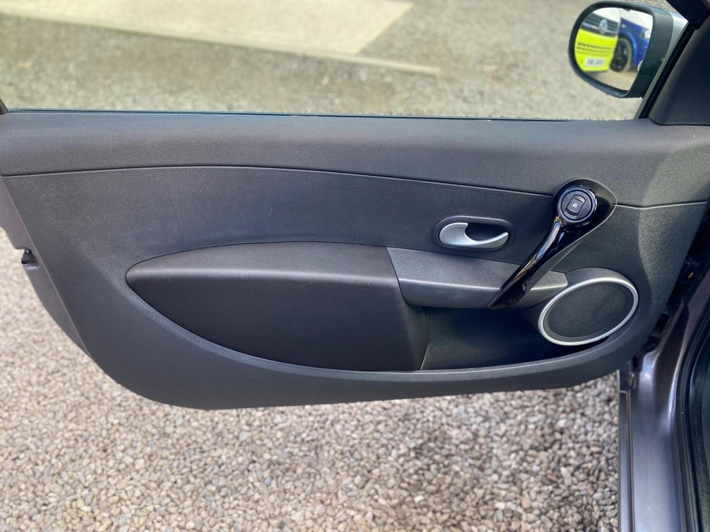 Used Renault Clio 2011 for sale - 78215830: Photo 43