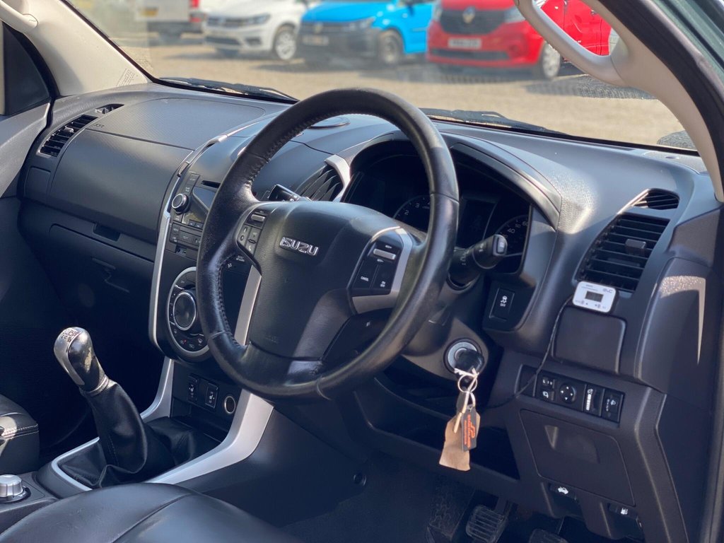 Used Isuzu D-Max 2015 for sale - 78172494: Photo 32