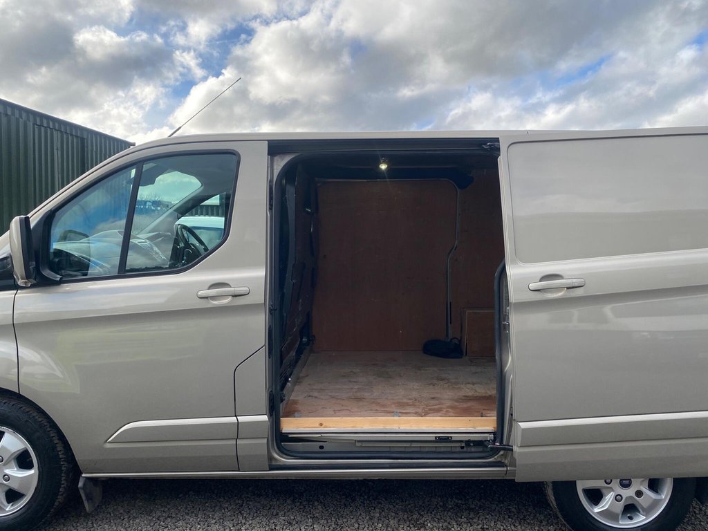 Used Ford Transit Custom 2017 for sale - 77269063: Photo 13