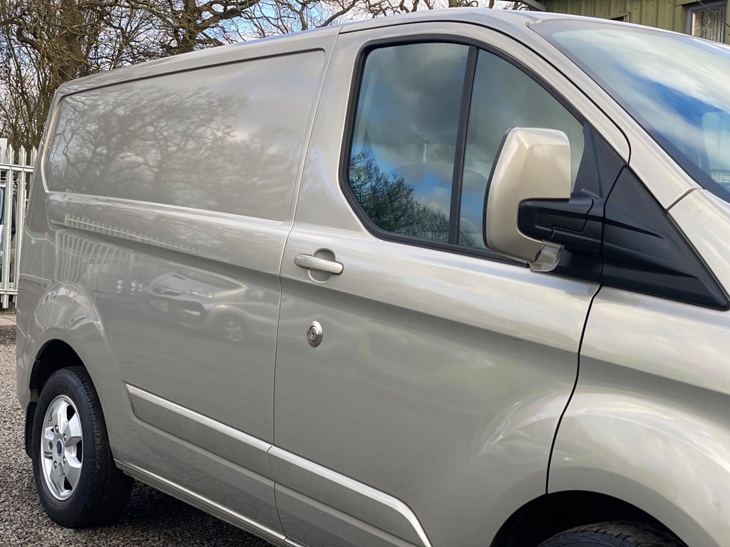 Used Ford Transit Custom 2017 for sale - 77269063: Photo 25