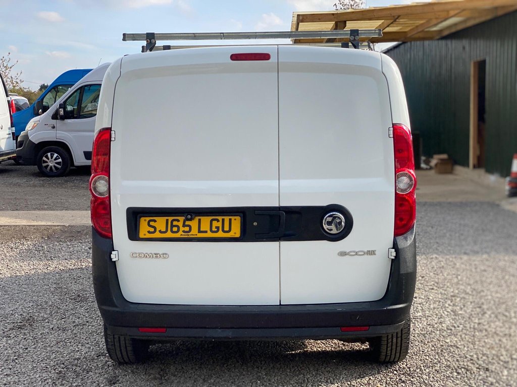 Used Vauxhall Combo 2016 for sale - 77139468: Photo 21
