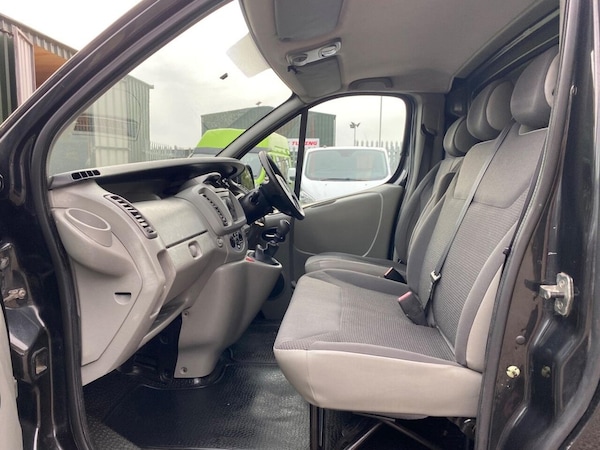Used Vauxhall Vivaro 2010 for sale - 76111896: Photo 15