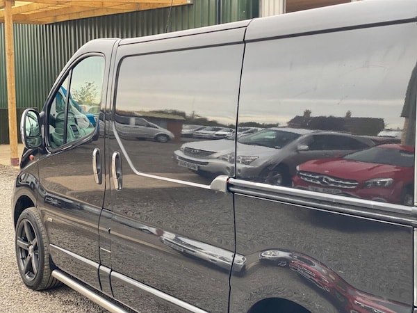 Used Vauxhall Vivaro 2010 for sale - 76111896: Photo 28