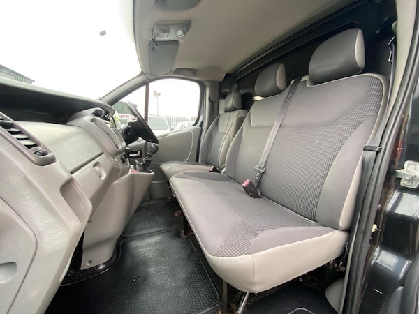 Used Vauxhall Vivaro 2010 for sale - 76111896: Photo 50