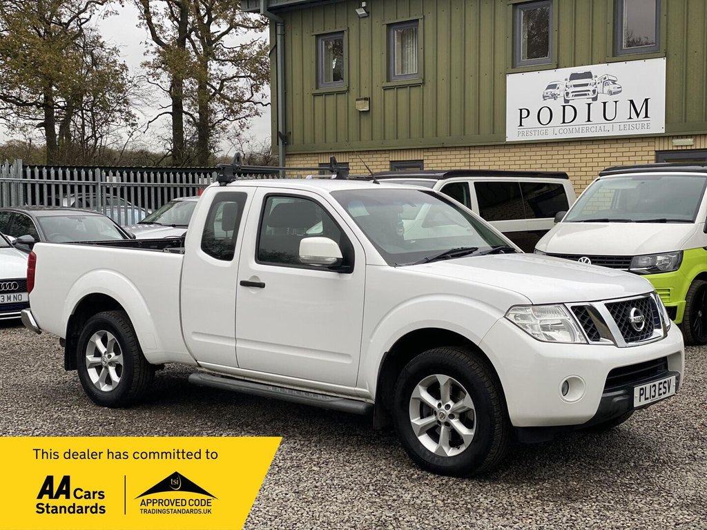 Used Nissan Navara 2013 for sale - 76686269: Photo 1
