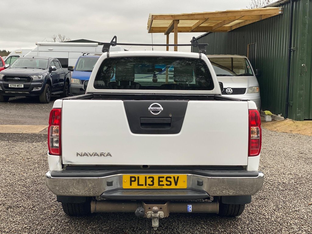 Used Nissan Navara 2013 for sale - 76686269: Photo 10