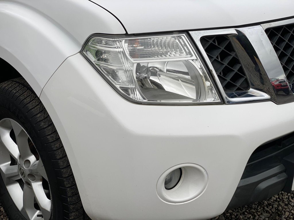 Used Nissan Navara 2013 for sale - 76686269: Photo 17