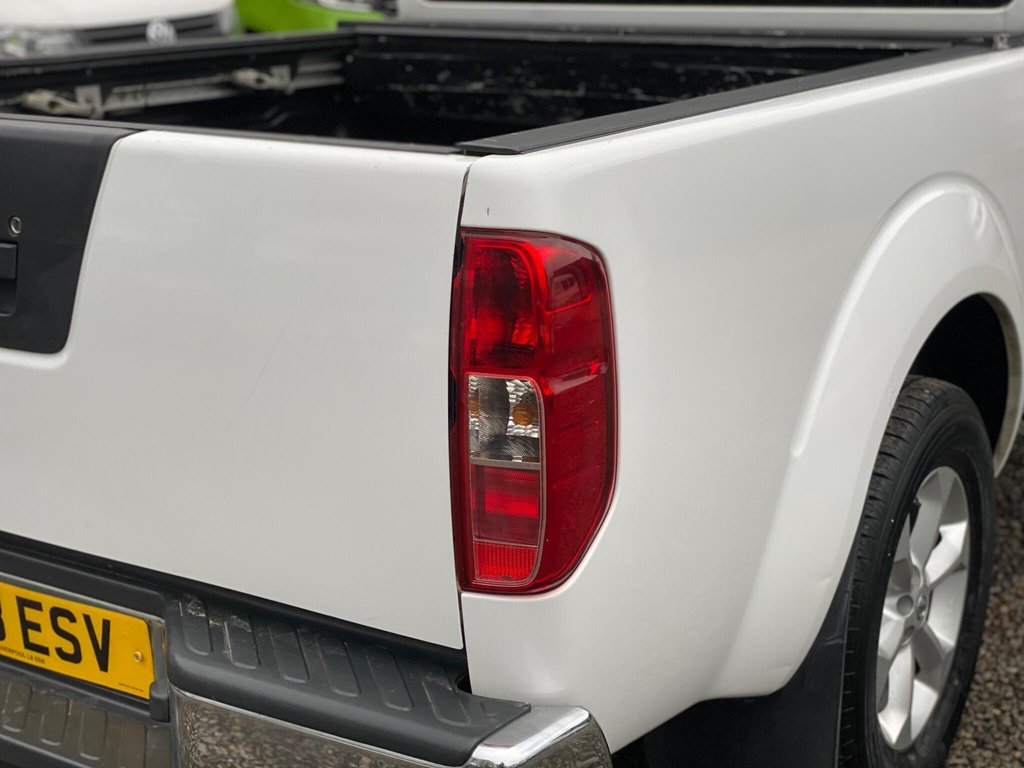 Used Nissan Navara 2013 for sale - 76686269: Photo 23