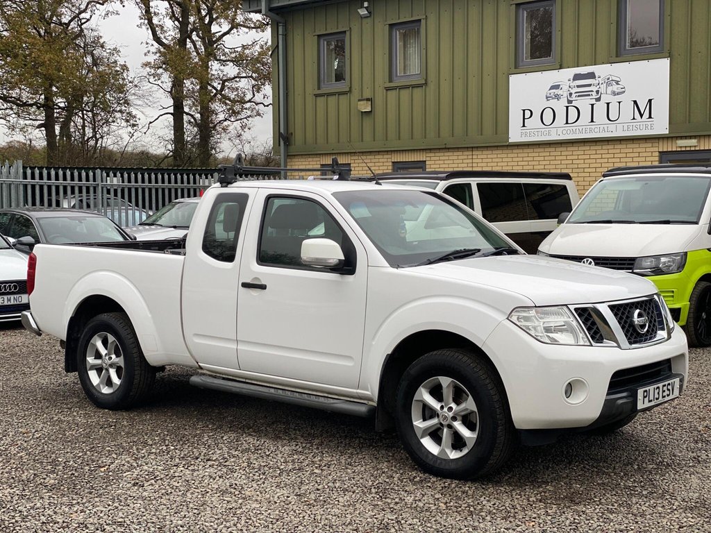 Used Nissan Navara 2013 for sale - 76686269: Photo 25