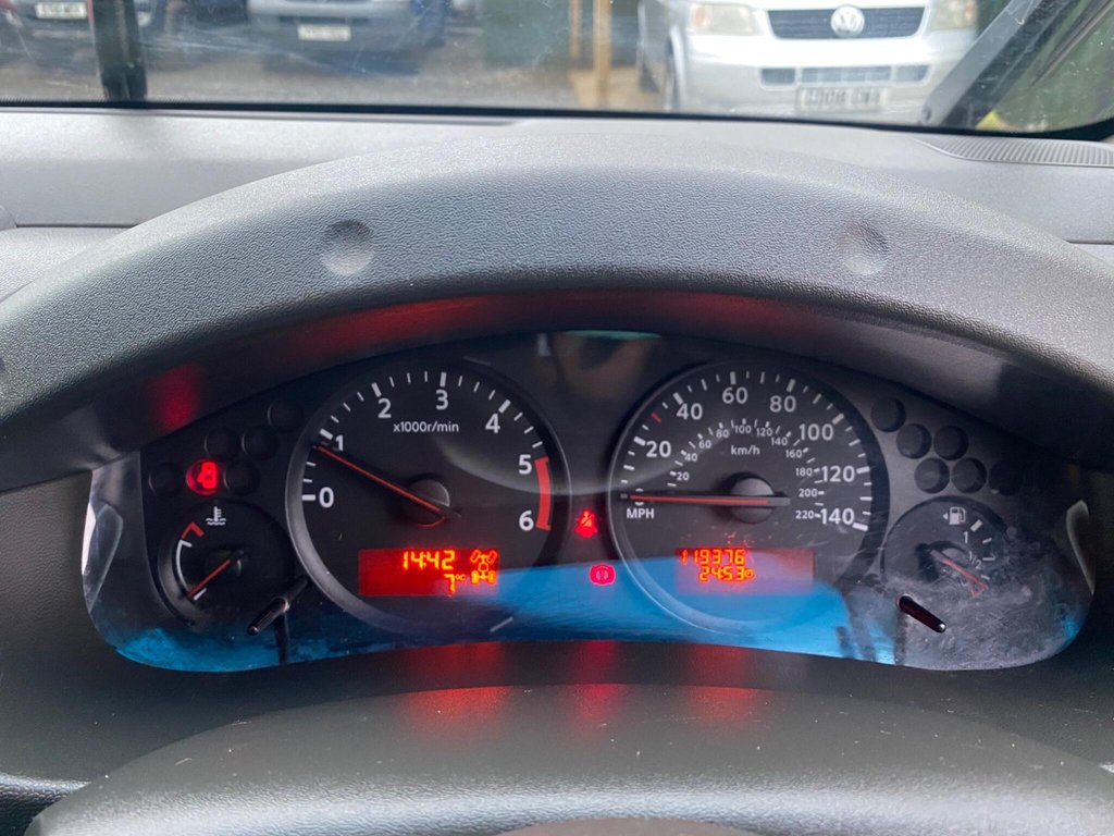 Used Nissan Navara 2013 for sale - 76686269: Photo 36