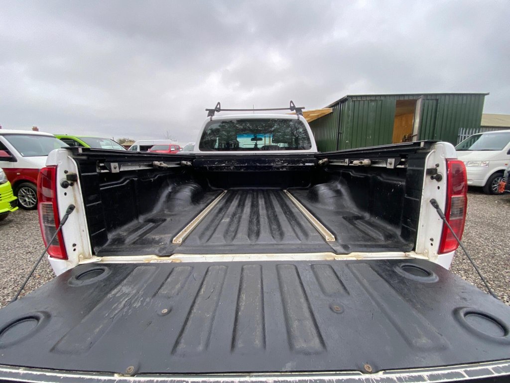 Used Nissan Navara 2013 for sale - 76686269: Photo 41