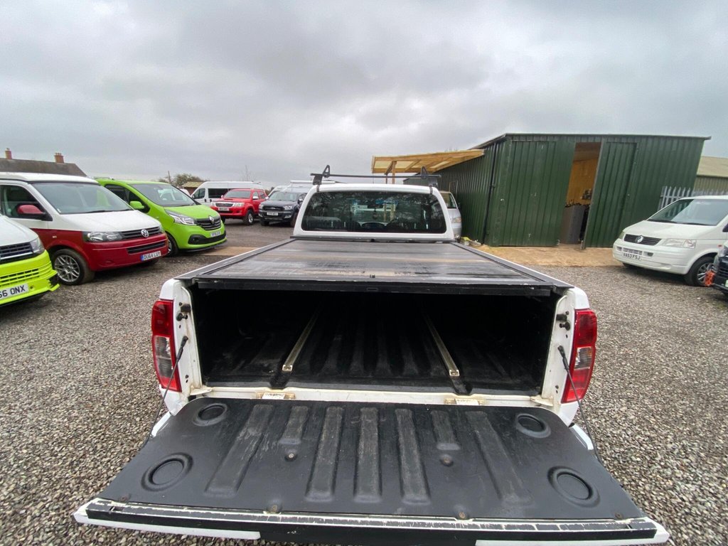 Used Nissan Navara 2013 for sale - 76686269: Photo 46