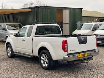 Used Nissan Navara 2013 for sale - 76686269: Photo