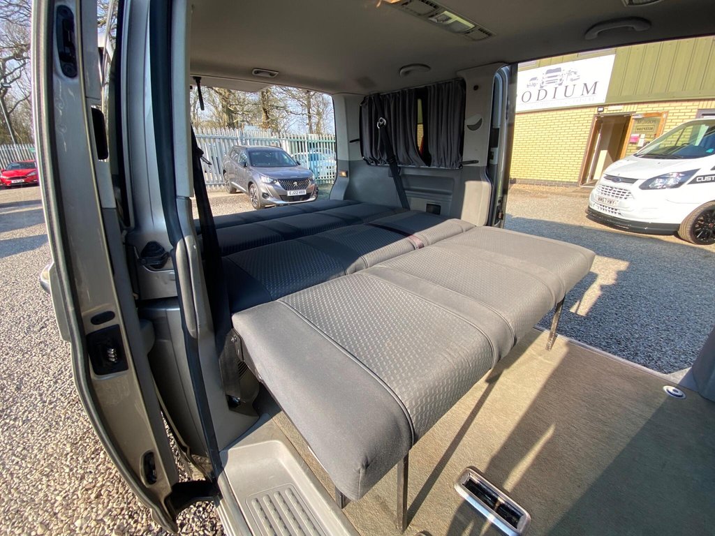 Used Volkswagen Transporter Shuttle 2006 for sale - 77953159: Photo 13