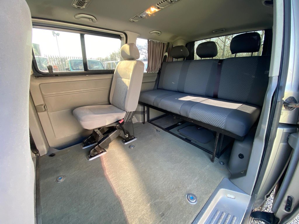 Used Volkswagen Transporter Shuttle 2006 for sale - 77953159: Photo 18