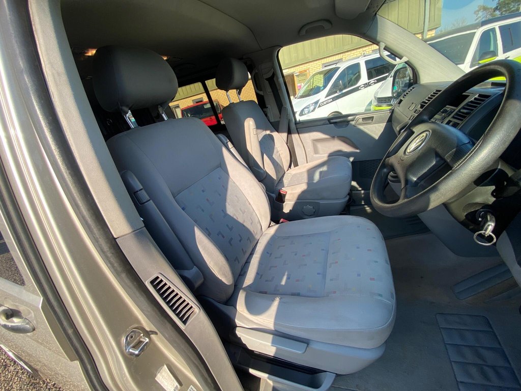 Used Volkswagen Transporter Shuttle 2006 for sale - 77953159: Photo 37