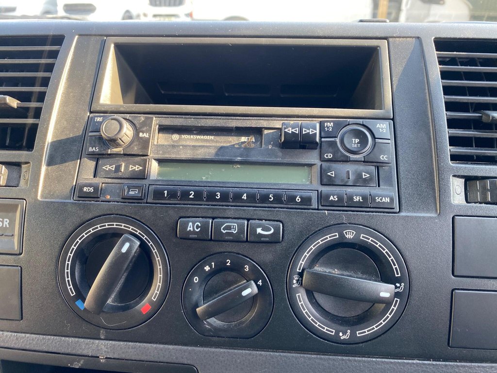 Used Volkswagen Transporter Shuttle 2006 for sale - 77953159: Photo 38