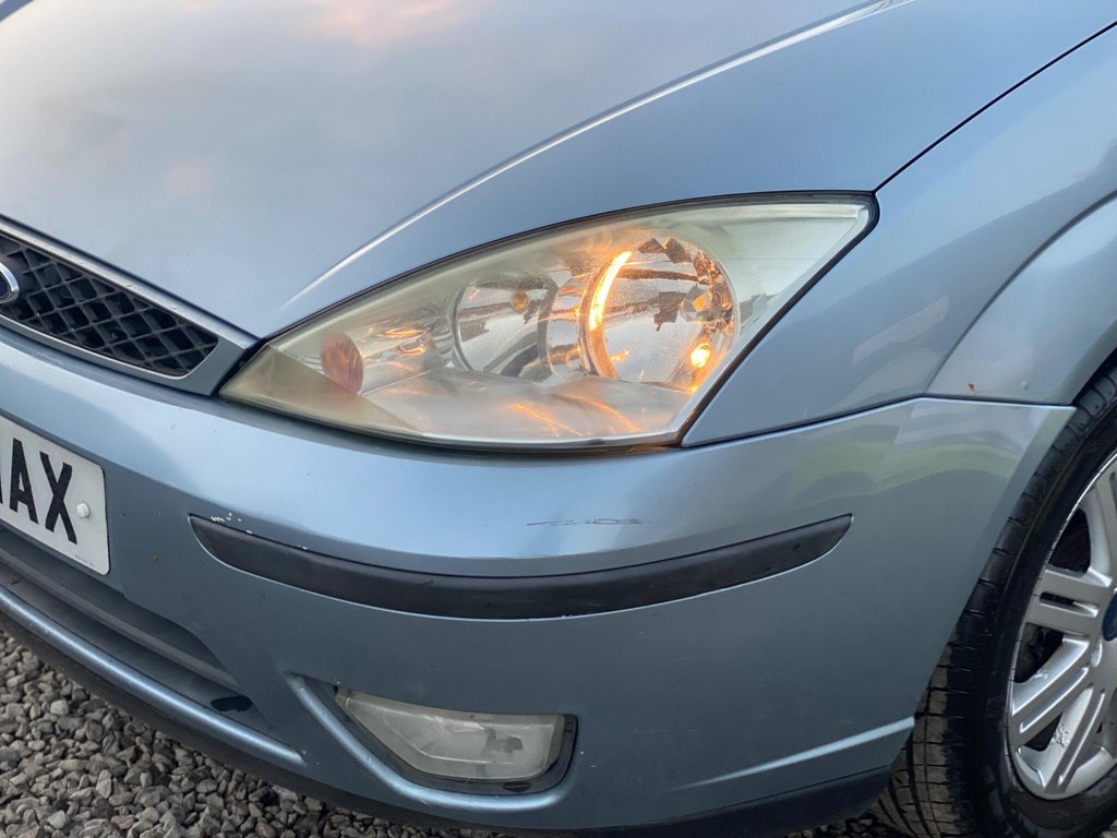 Used Ford Focus 2004 for sale - 76520656: Photo 15