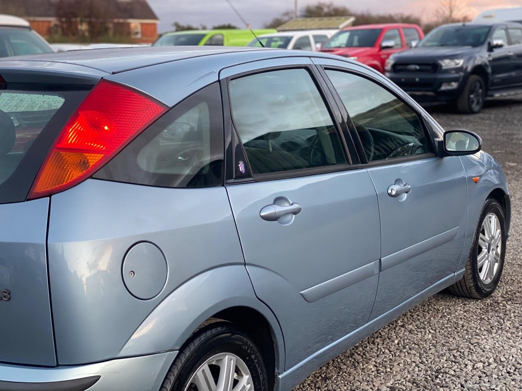Used Ford Focus 2004 for sale - 76520656: Photo 20