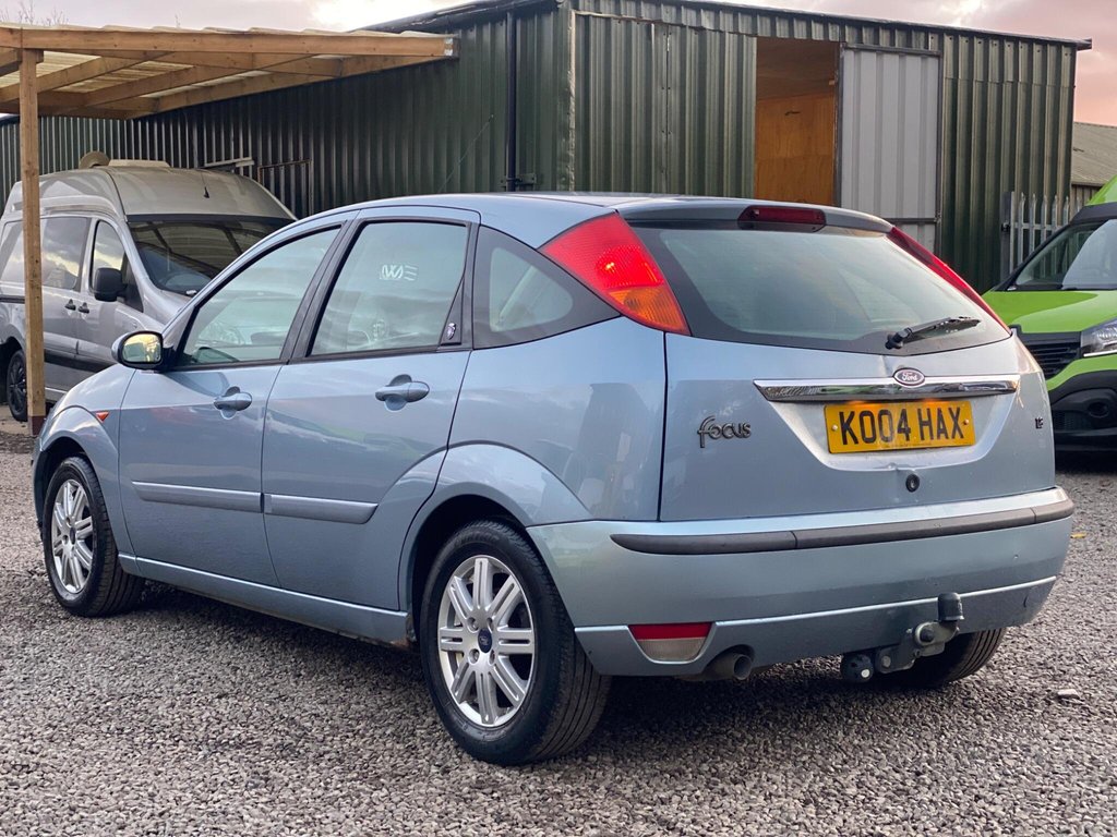 Used Ford Focus 2004 for sale - 76520656: Photo 4