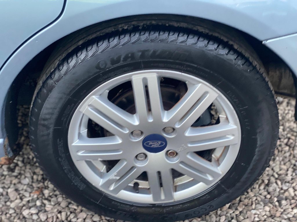 Used Ford Focus 2004 for sale - 76520656: Photo 46