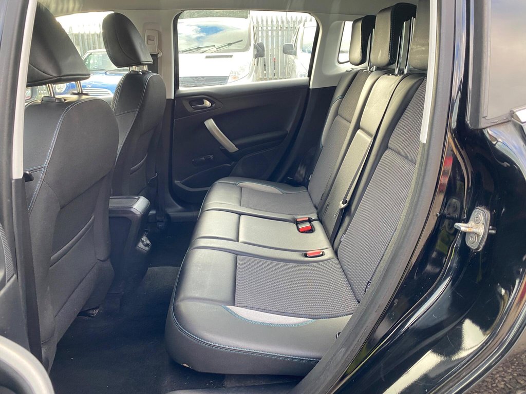 Used Peugeot 2008 2015 for sale - 77697967: Photo 18