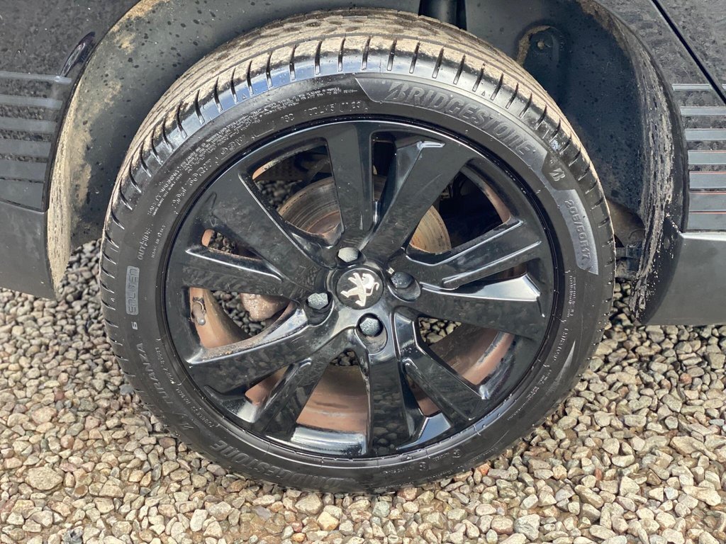 Used Peugeot 2008 2015 for sale - 77697967: Photo 20