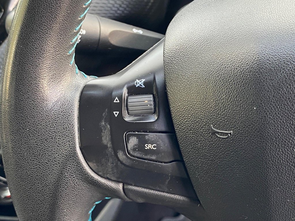 Used Peugeot 2008 2015 for sale - 77697967: Photo 43