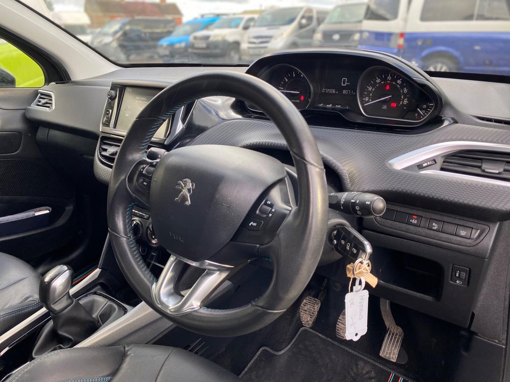 Used Peugeot 2008 2015 for sale - 77697967: Photo 8