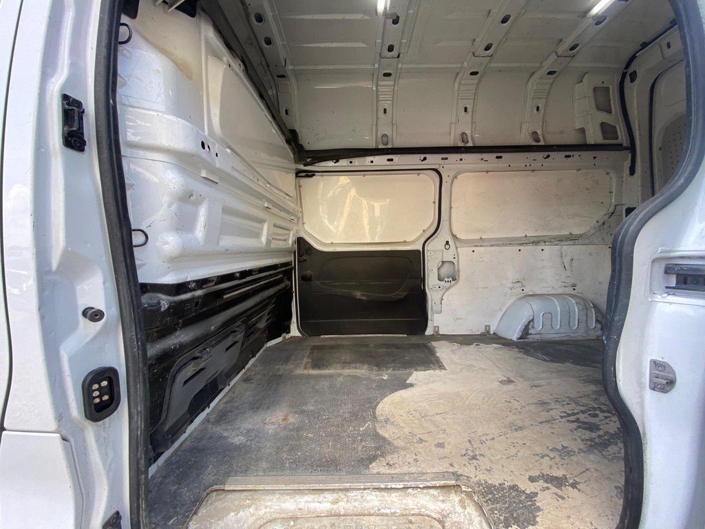 Used Vauxhall Vivaro 2019 for sale - 76111944: Photo 17