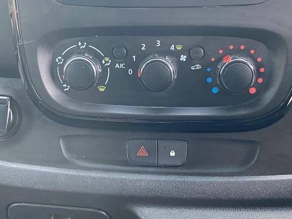 Used Vauxhall Vivaro 2019 for sale - 76111944: Photo 45