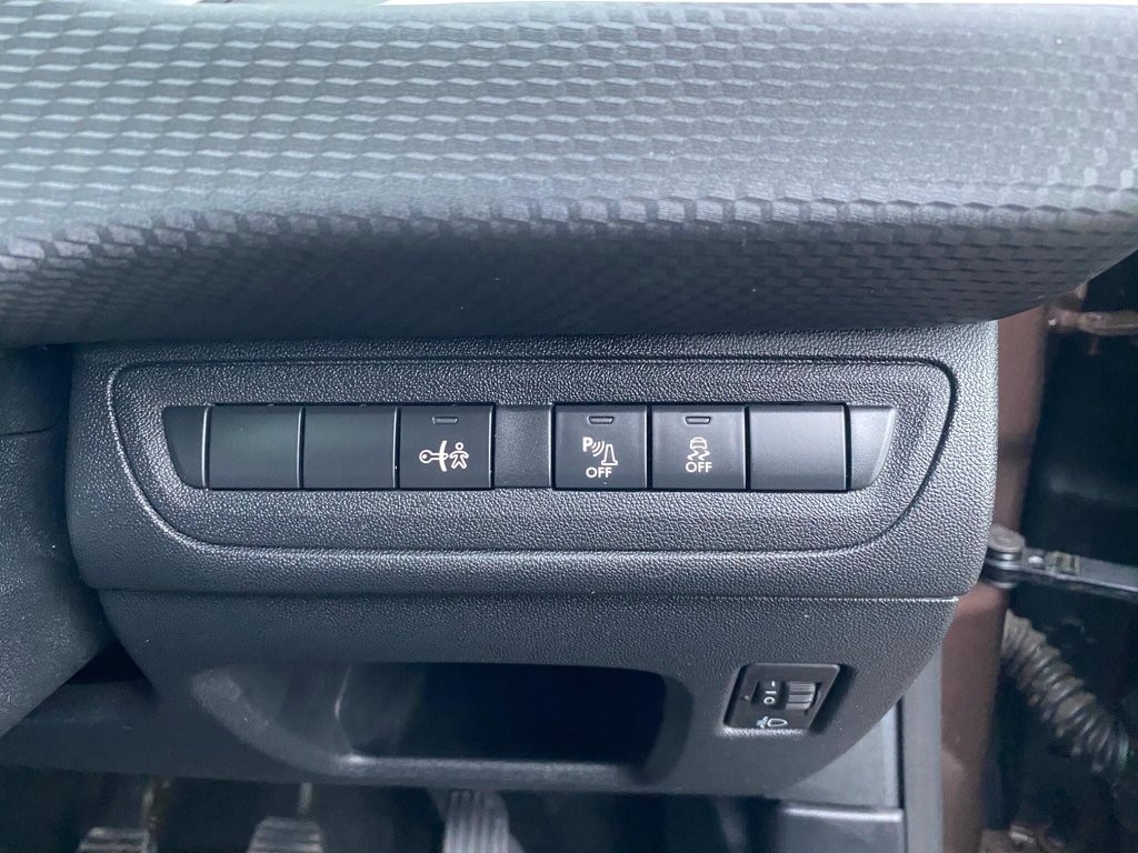 Used Peugeot 2008 2013 for sale - 77820515: Photo 42