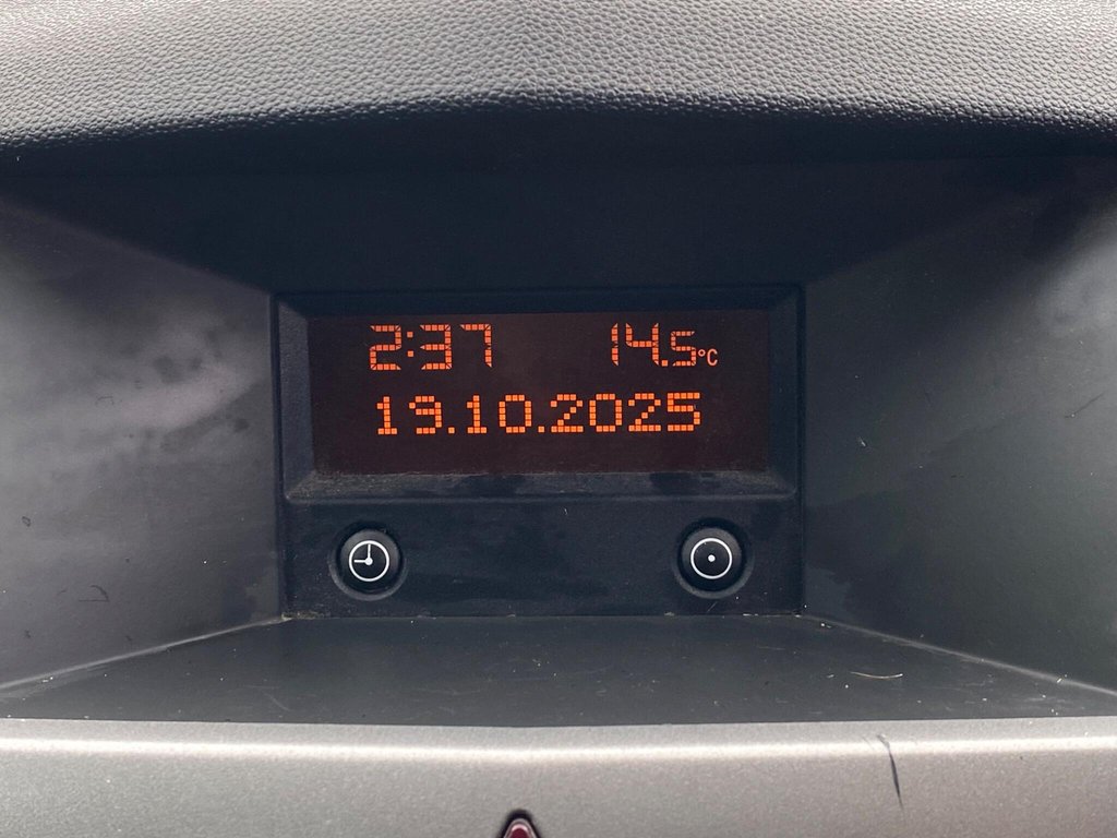 Used Vauxhall Astra Van 2007 for sale - 76297097: Photo 29