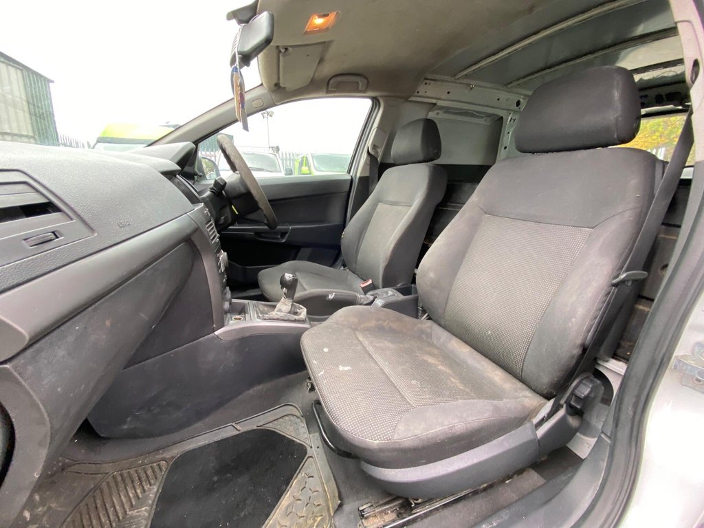 Used Vauxhall Astra Van 2007 for sale - 76297097: Photo 43