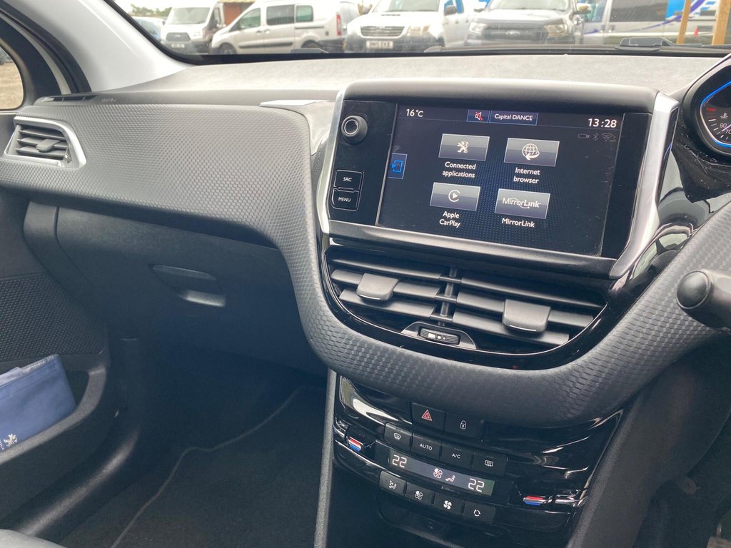 Used Peugeot 2008 2016 for sale - 76482433: Photo 31