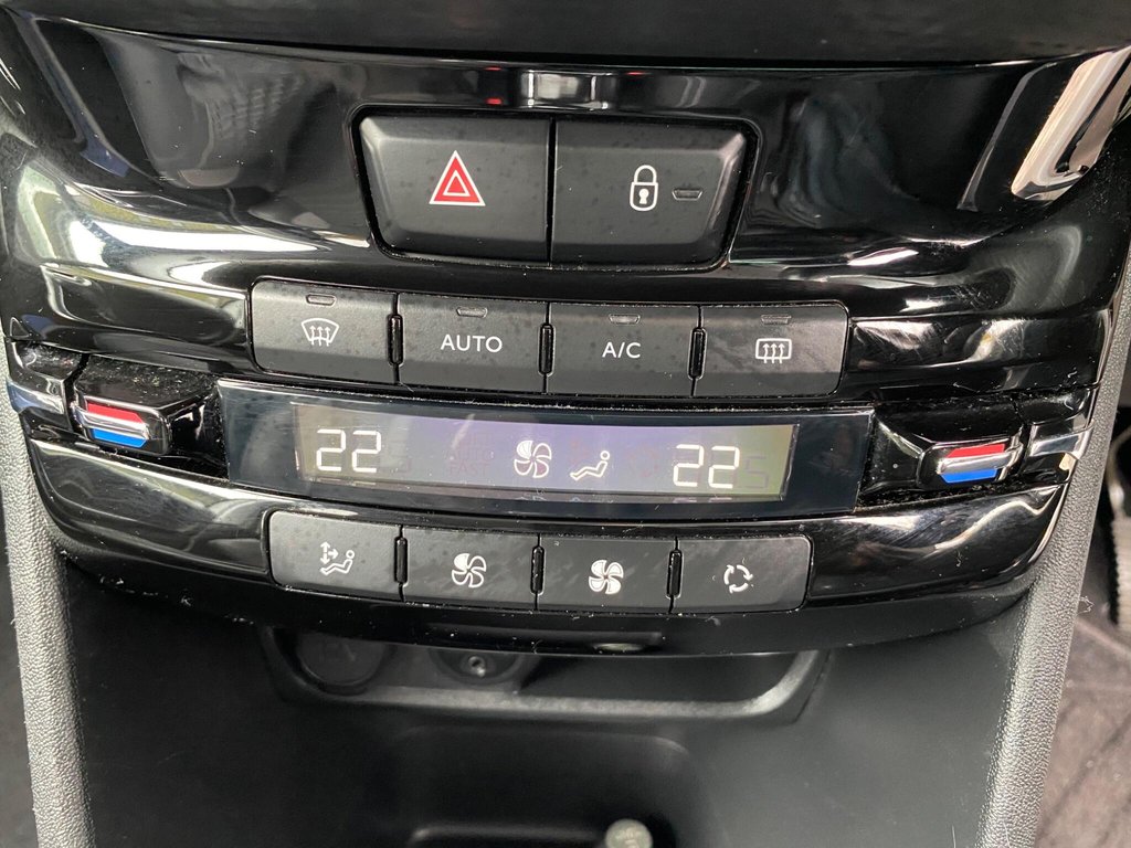 Used Peugeot 2008 2016 for sale - 76482433: Photo 33