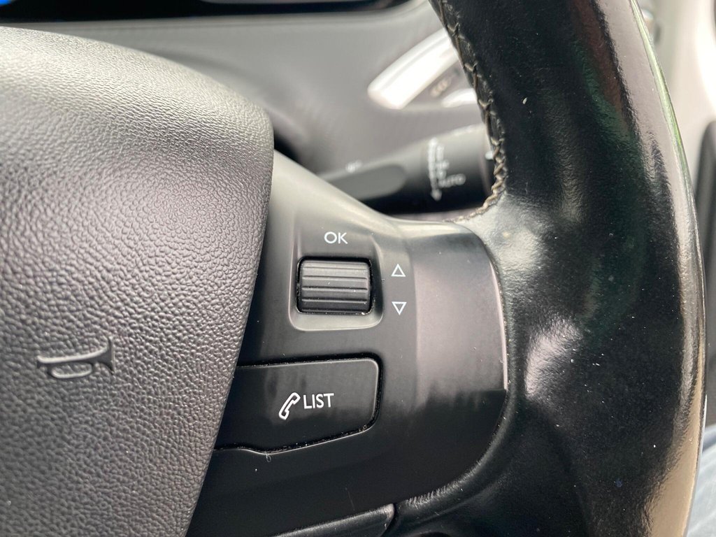 Used Peugeot 2008 2016 for sale - 76482433: Photo 37