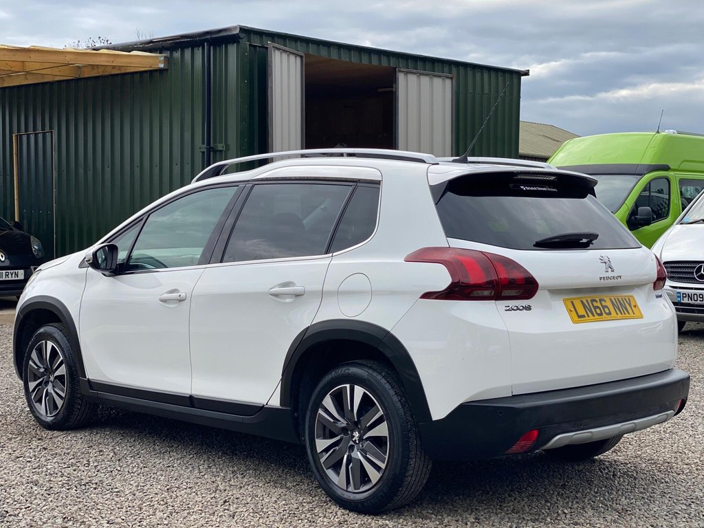 Used Peugeot 2008 2016 for sale - 76482433: Photo 4