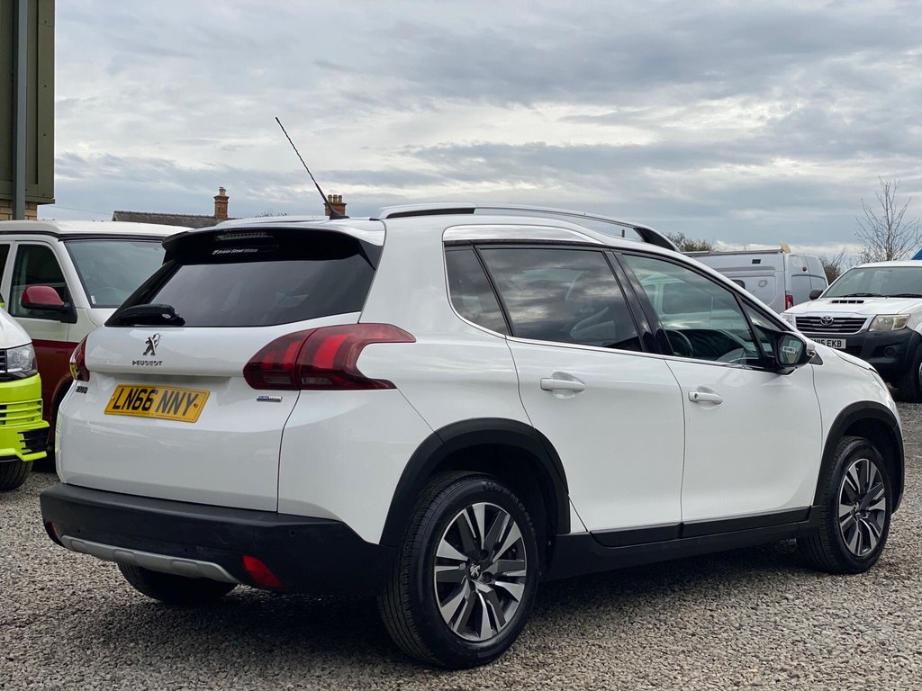 Used Peugeot 2008 2016 for sale - 76482433: Photo 5