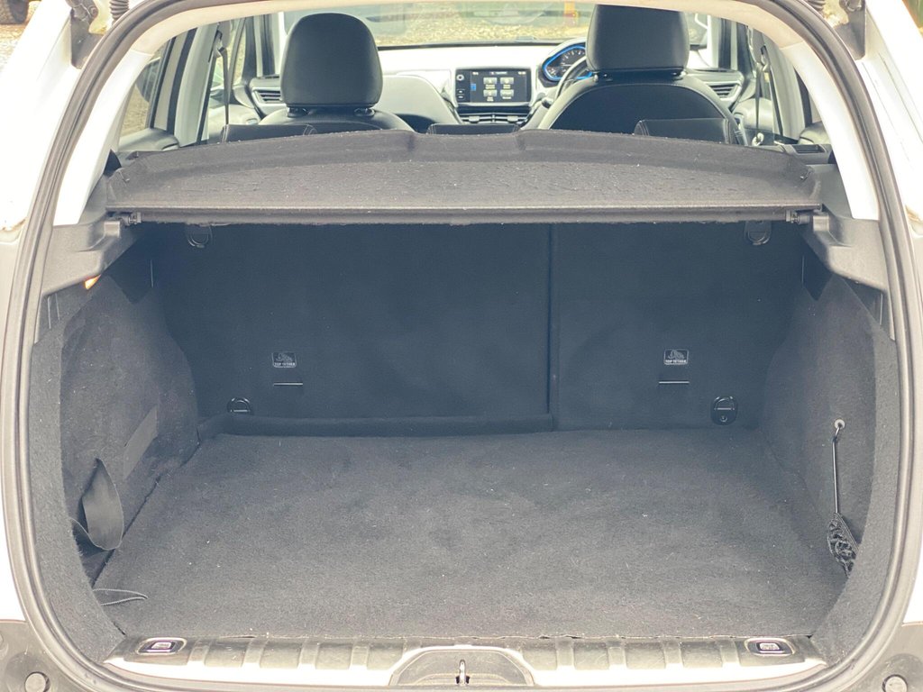 Used Peugeot 2008 2016 for sale - 76482433: Photo 50