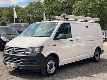 Used Volkswagen Transporter 2018 for sale - 79269790: Photo