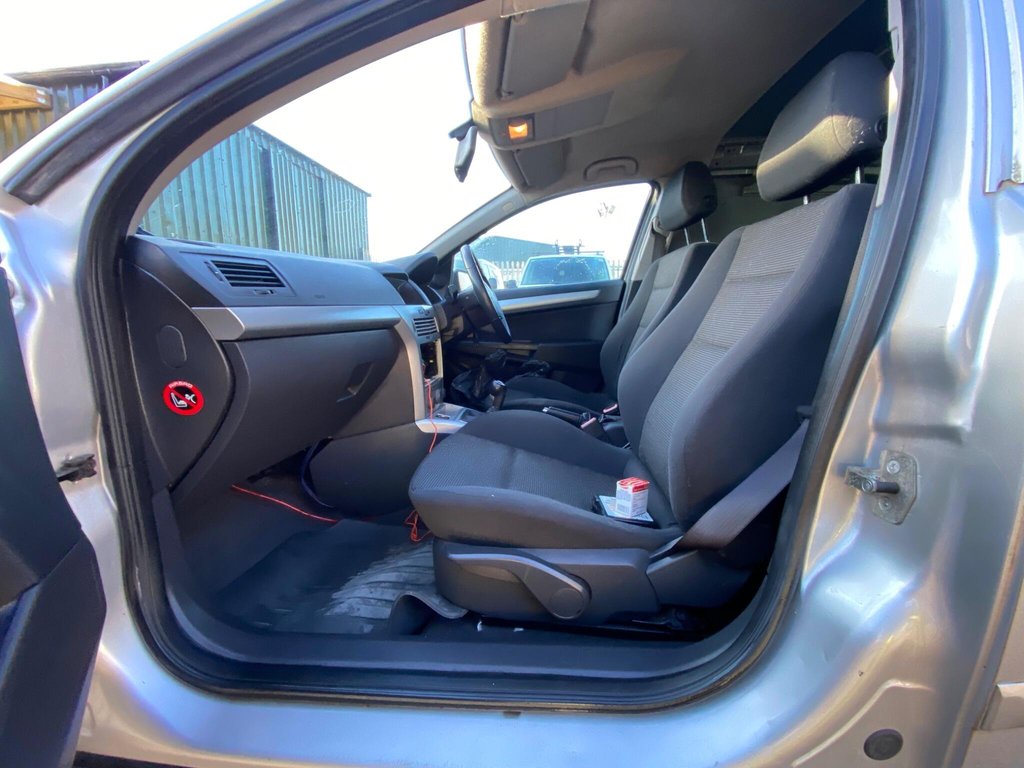 Used Vauxhall Astra Van 2008 for sale - 76698796: Photo 11